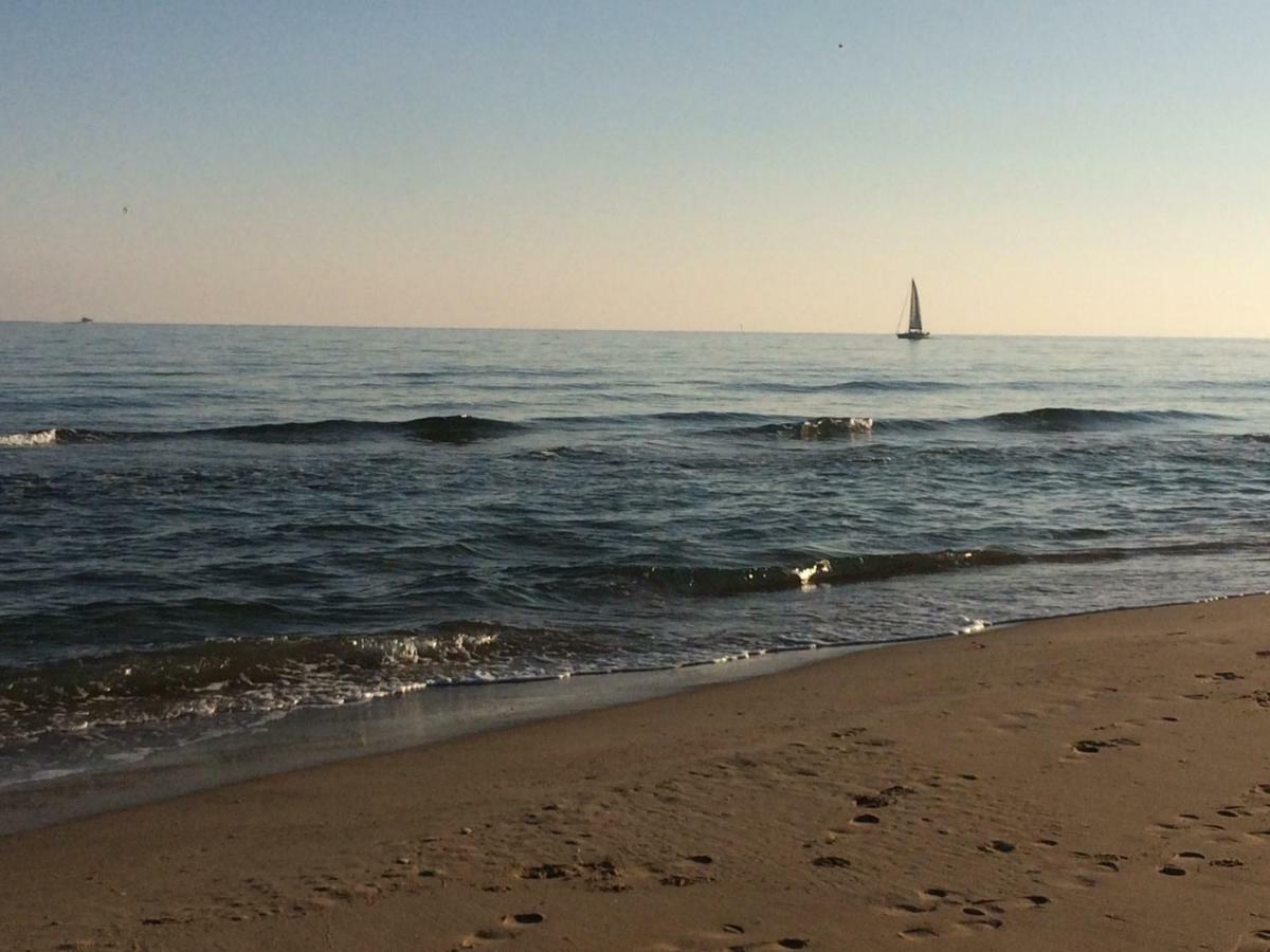 Heliopolis Cap D'Agde Village Naturiste Kültér fotó